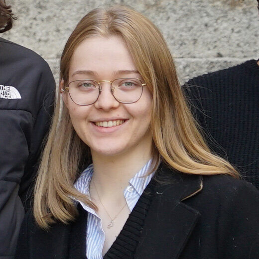 Portrait Marie étudiant du Bachelor Tourisme