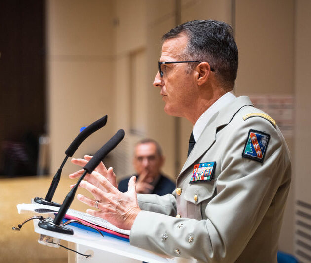 Le général Darricau en conférence à l'UCLy