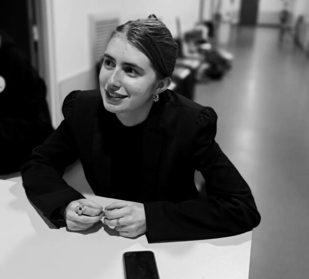 Léa, étudiante en L3 Lettres modernes revient sur ses stages dans la culture